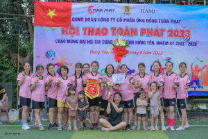 FC Truất'sss cùng chức vô địch bóng đá nữ 2023 của mình